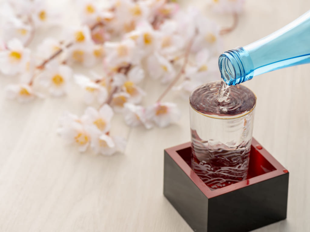 桜と日本酒