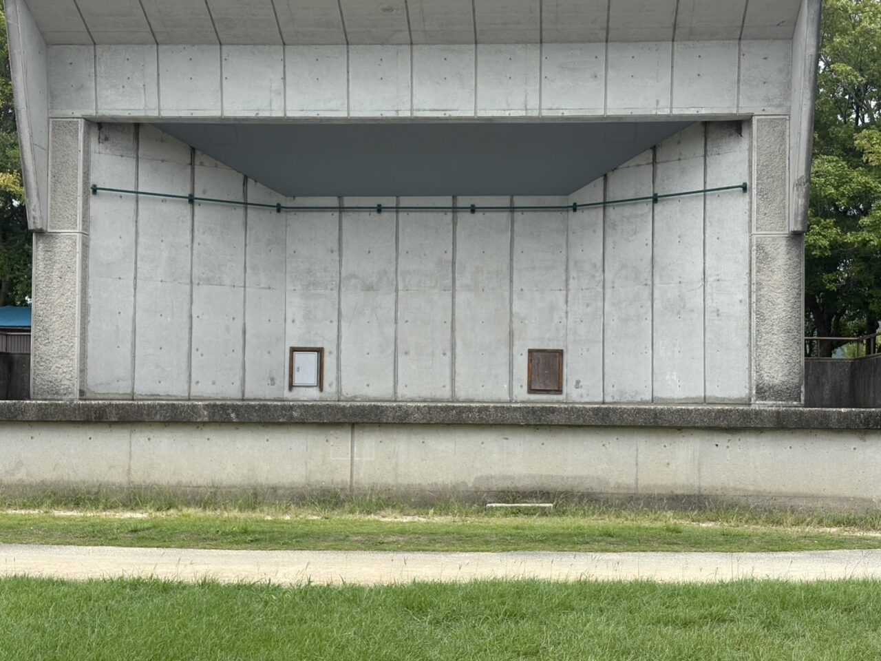 河畔公園