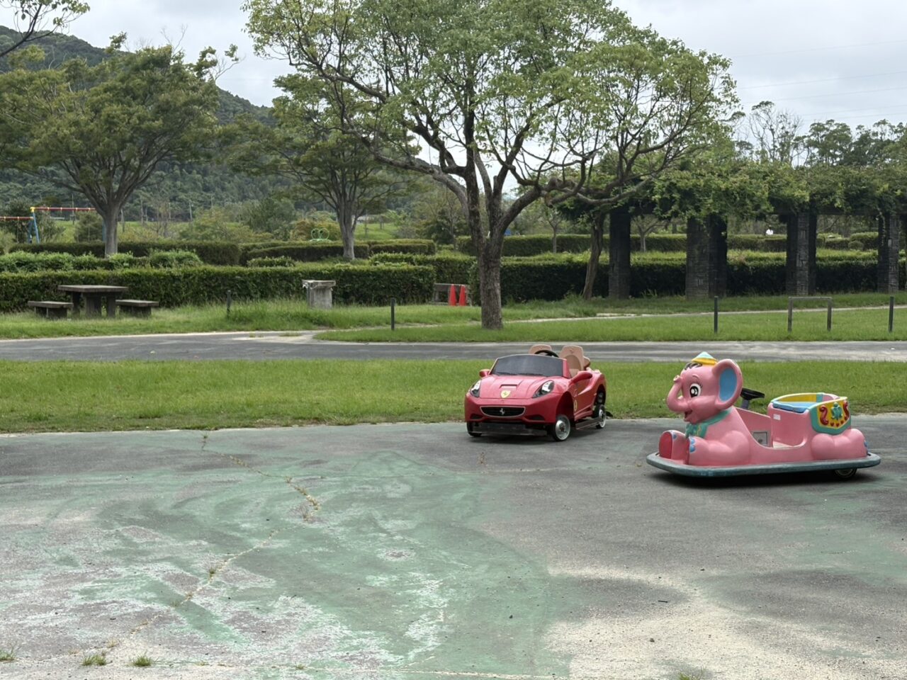 河畔公園